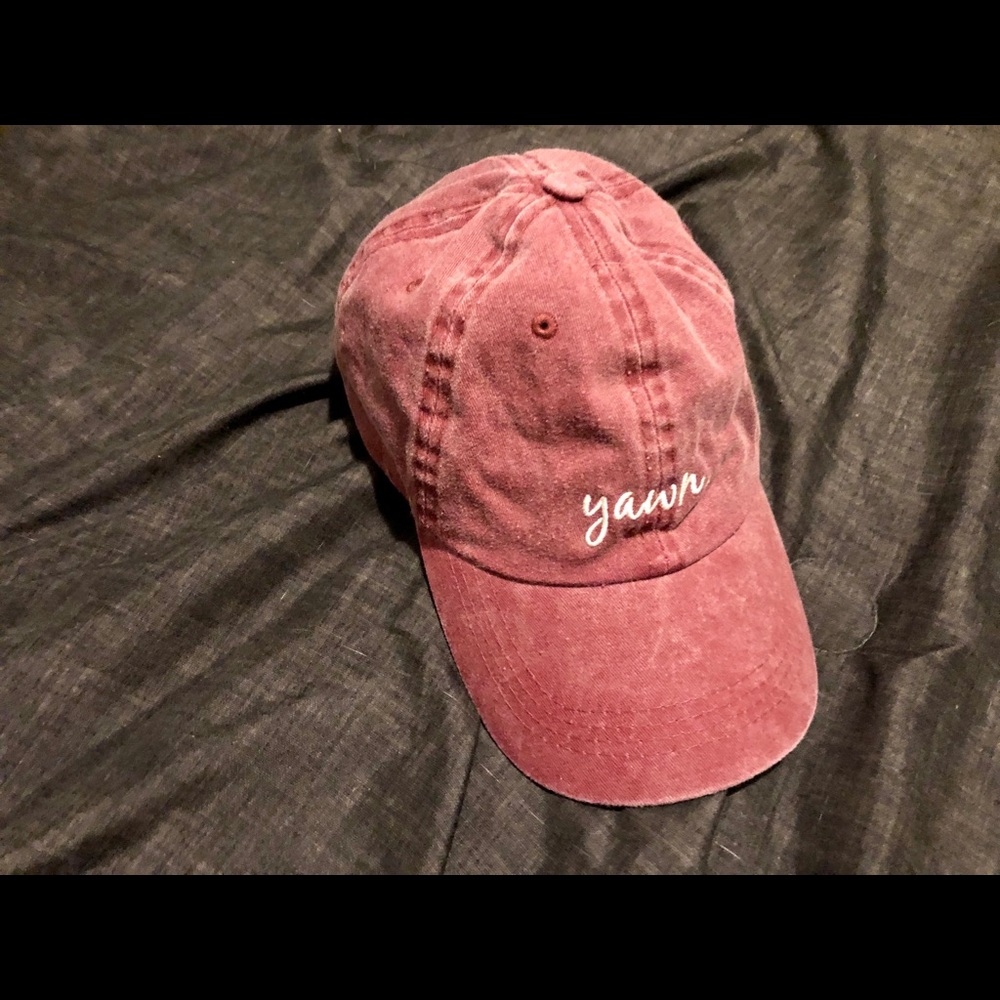 Women’s Cute “Yawn” Red Baseball Cap Hat One Size
